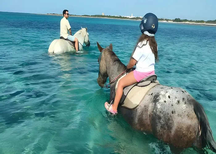 Claudia Bay * 토레 라필로